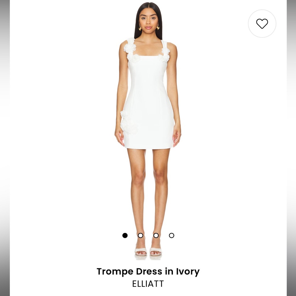 Elliatt Trompe Dress in Ivory